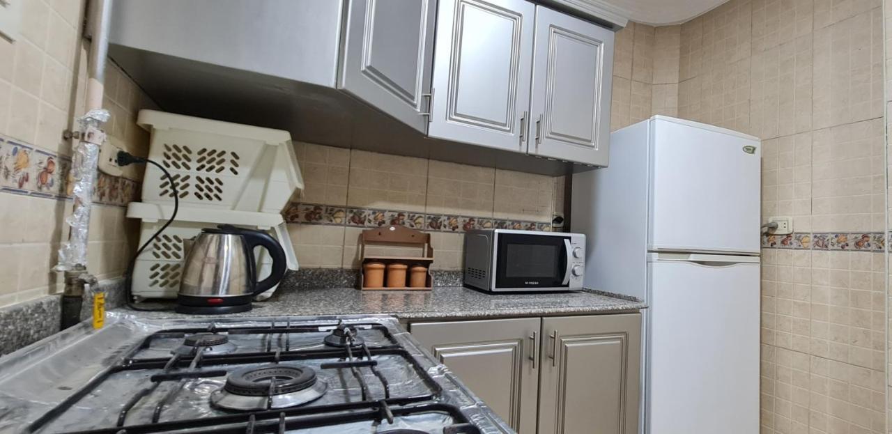 Comfy 3 Bedrooms Apartment In Cairo 96 Экстерьер фото